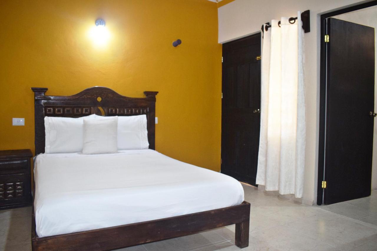 Hotel Casa Rico Βαγιαδολίδ Εξωτερικό φωτογραφία